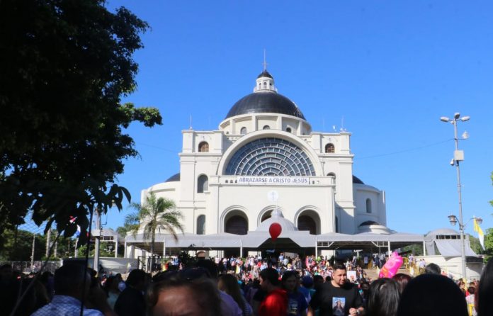 Este lunes inicia oficialmente el novenario en la Basílica de Caacupé. Foto: Gentileza.