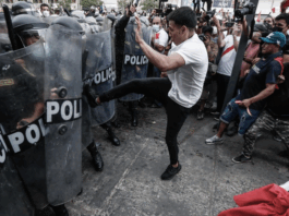 Las protestas fueron convocadas por “Generación Z”, un colectivo que reúne a activistas entre 18 y 30 años. Foto: AFP