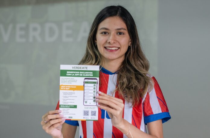 La visión de la Fundación es clara: consolidarse como un referente global en la lucha contra la pobreza, “verdeando” anualmente 300.000 indicadores y logrando que las 125.000 familias con las que trabaja vivan con dignidad para el año 2029. Foto: Fundación Paraguaya. La visión de la Fundación es clara: consolidarse como un referente global en la lucha contra la pobreza, “verdeando” anualmente 300.000 indicadores y logrando que las 125.000 familias con las que trabaja vivan con dignidad para el año 2029. Foto: Fundación Paraguaya.