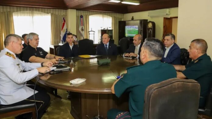 Miembros del Codena reunidos analizan situación sobre grupos del crimen organizado.Presidencia Miembros del Codena reunidos analizan situación sobre grupos del crimen organizado.Presidencia