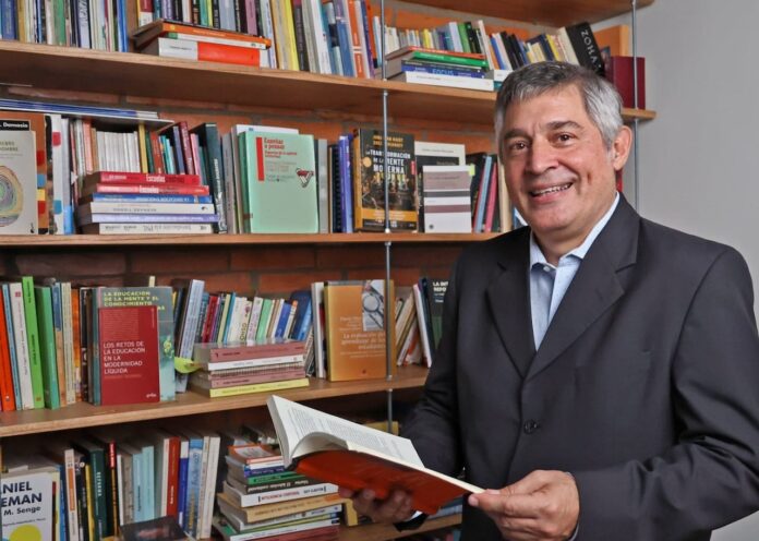 Luis Ramírez, ministro de Educación Luis Ramírez, ministro de Educación