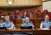 Ascensos policiales: Tildan de irregular uso de polígrafo y convocan a Riera para este martes Autoridades policiales en la Comisión de Asuntos Constitucionales del Senado. Gentileza