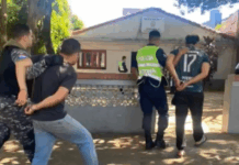 Encarnación: Policía frustra presunto intento de asalto y aprehende a dos sospechosos armados