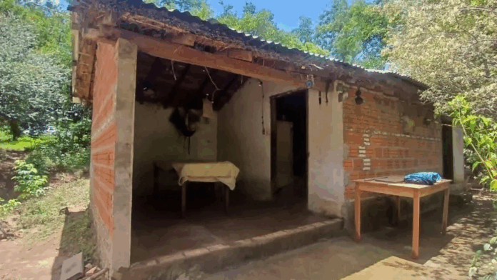 El médico forense, doctor Luis Gómez, diagnosticó como causa de muerte en ambos casos un shock hipovolémico.Foto: Gentileza.