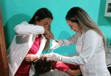 Extraen un grano de maíz de la fosa nasal de una niña Extraen un grano de maíz de la fosa nasal de una niña