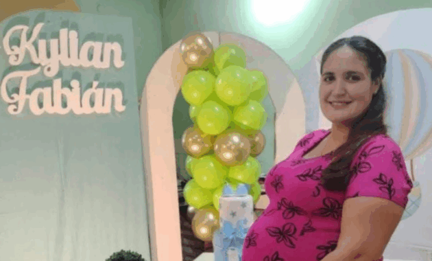 La enfermera Hiliana Andrea Torres Franco, de 35 años, falleció en el Hospital Regional de Paraguarí.Foto: Gentileza.