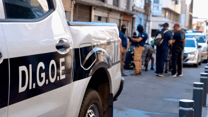 Autoridades intervinientes en el robo fallido de un banco en Uruguay.Foto: Ministerio del Interior de Uruguay.